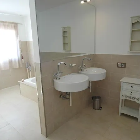 Villa Casa Los Mojones Dos - 4 Bedroom - Great Pool Area - Perfect For Families - Jacuzzi *