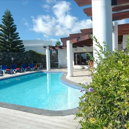 Willa Casa Los Mojones Dos - 4 Bedroom - Great Pool Area - Perfect For Families - Jacuzzi